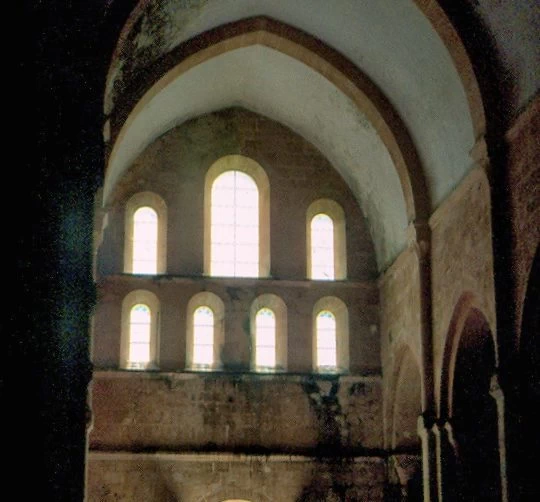 Abbaye de Fontenay - le chemin ou la foi